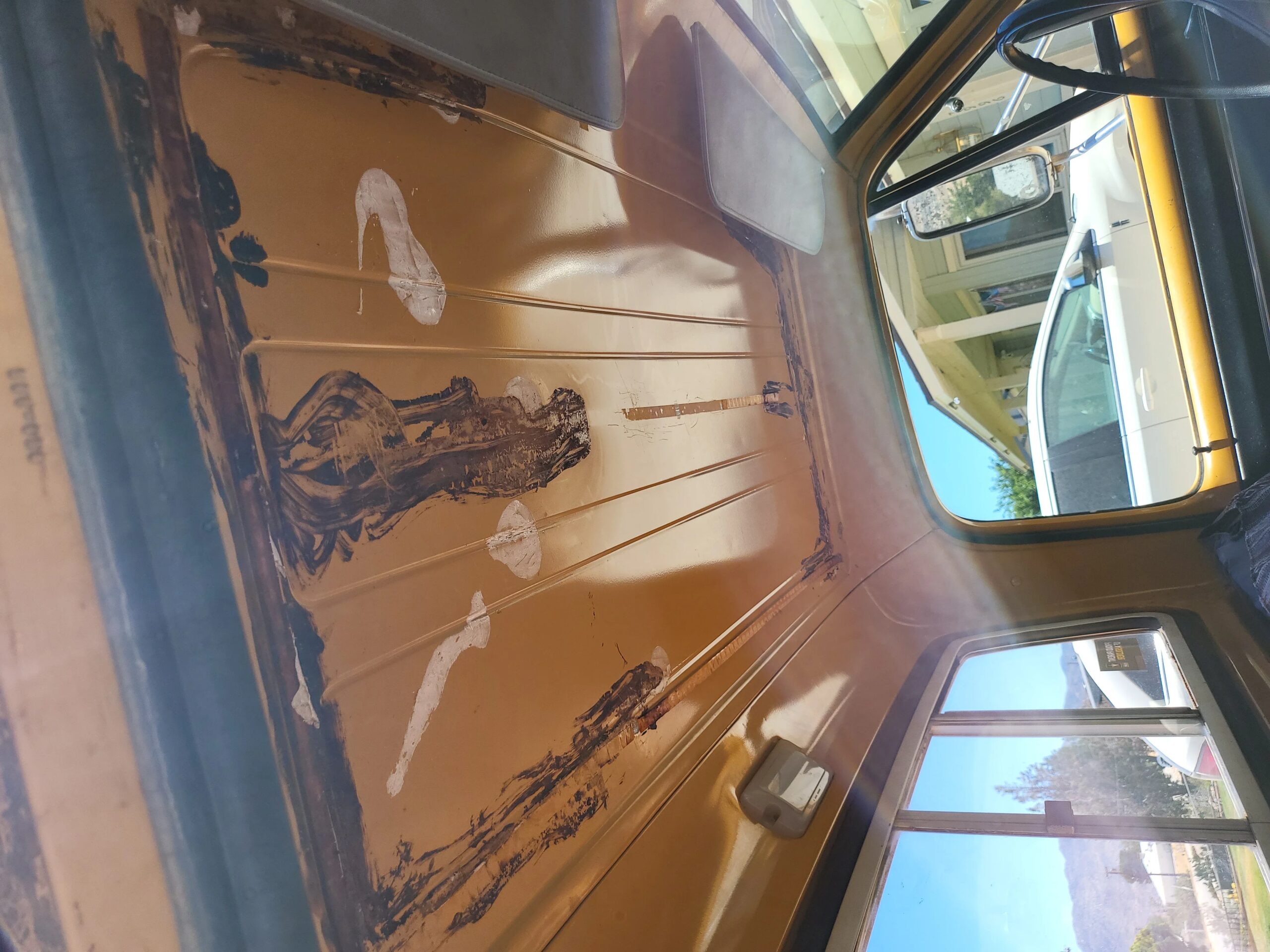 Dodge-B200-1973-Gold-Gold-16