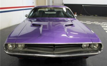 Dodge-CHALLENGER-360-V8-4-SPD-1971-COUPE-4