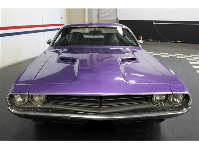 Dodge-CHALLENGER-360-V8-4-SPD-1971-COUPE-4