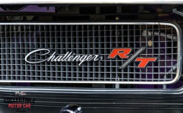 Dodge-Challenger-1970-Coupe-37