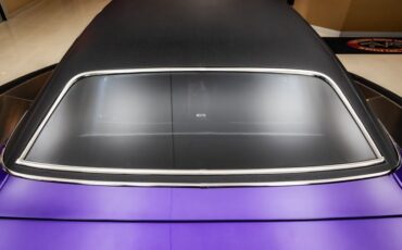 Dodge-Challenger-1970-Purple-34