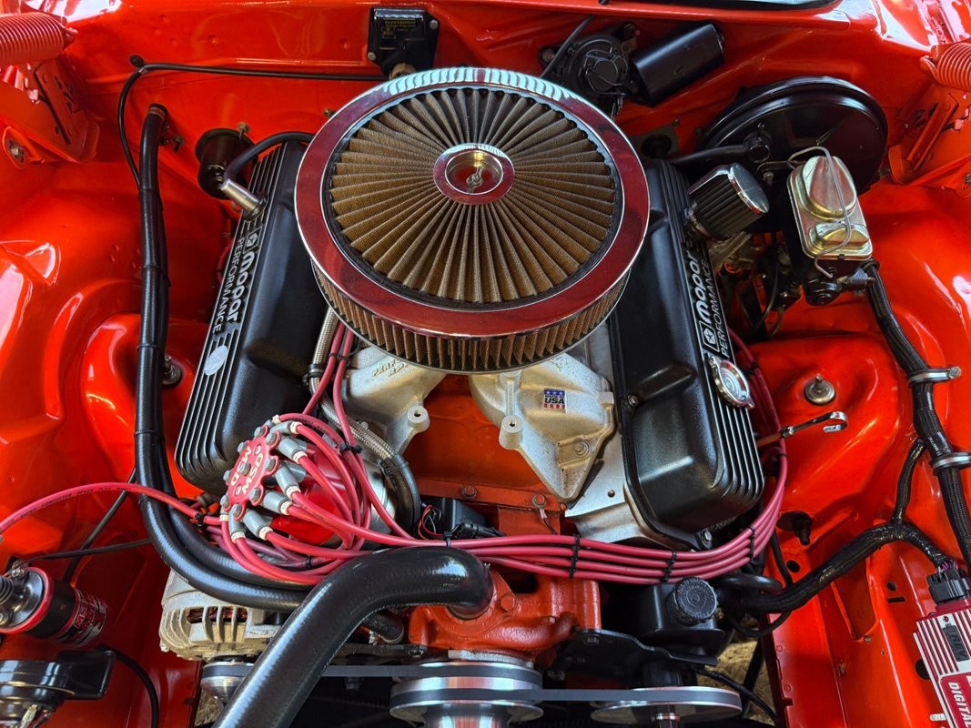 Dodge-Challenger-1971-17