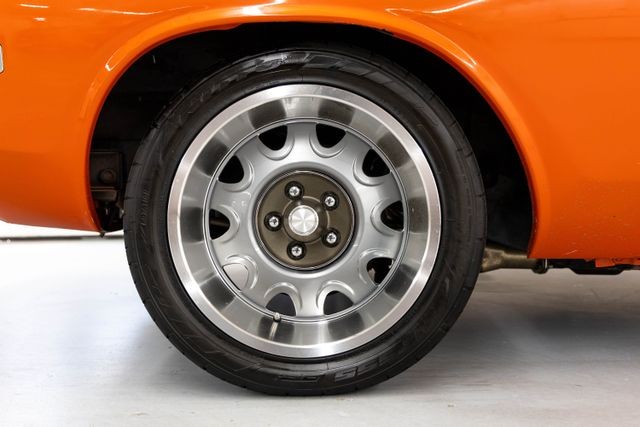 Dodge-Challenger-1971-Coupe-22