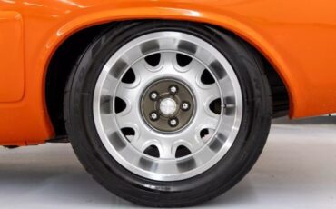 Dodge-Challenger-1971-Coupe-29