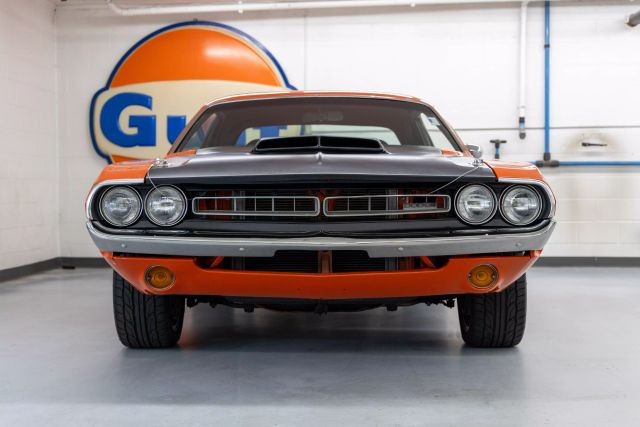 Dodge-Challenger-1971-Coupe-6