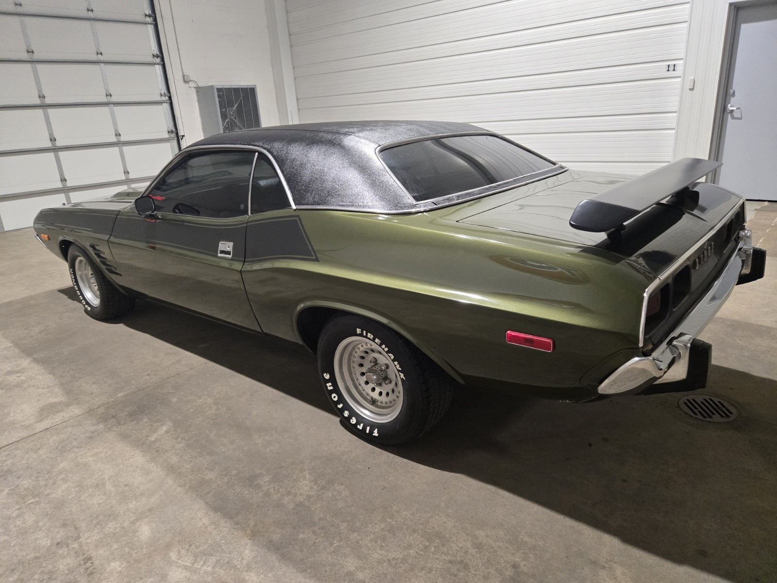 Dodge-Challenger-1973-Coupe-1