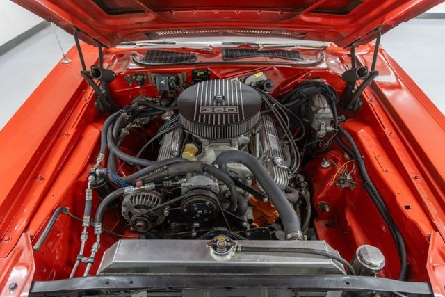 Dodge-Challenger-1973-Coupe-2