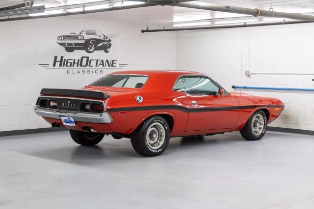 Dodge-Challenger-1973-Coupe-25