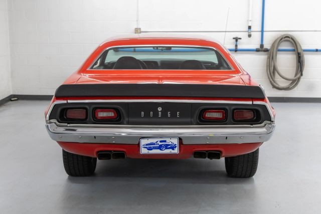 Dodge-Challenger-1973-Coupe-26