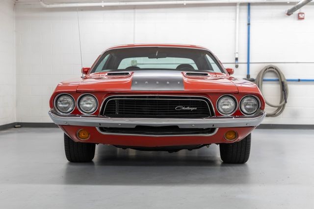 Dodge-Challenger-1973-Coupe-5