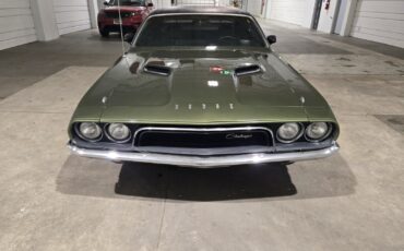 Dodge-Challenger-1973-Coupe-7