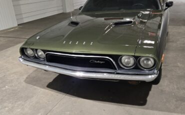 Dodge-Challenger-1973-Coupe-8