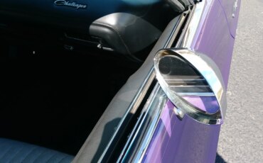 Dodge-Challenger-rt-1970-Purple-Black-7