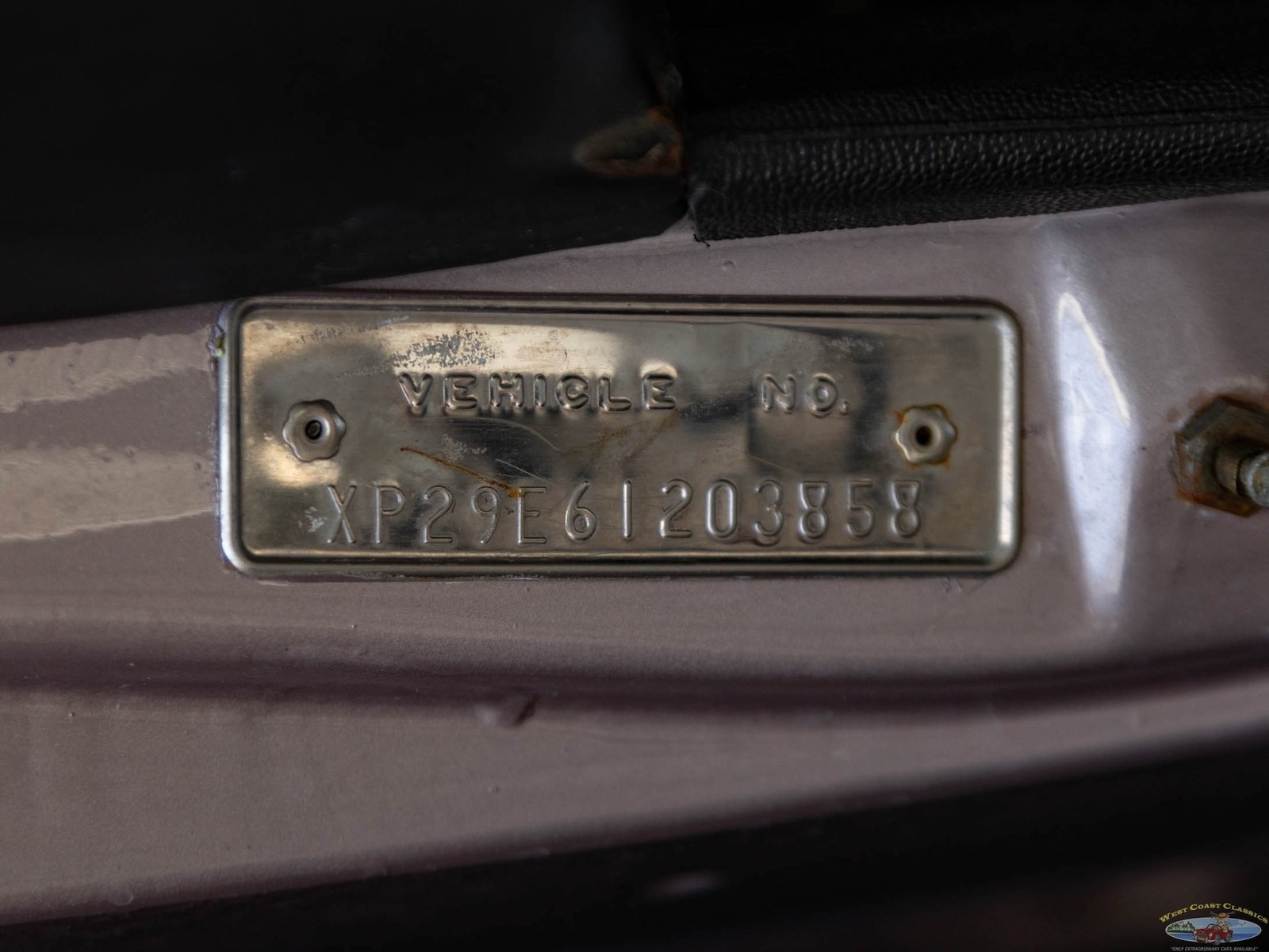 Dodge-Charger-1966-2-Door-Fastback-Hardtop-36