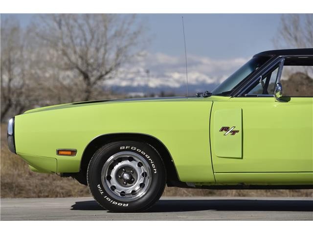 Dodge-Charger-1970-32