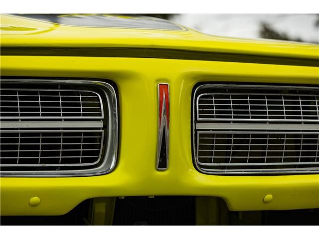 Dodge-Charger-1971-32