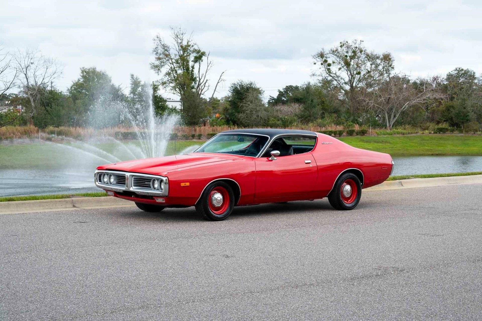 Dodge-Charger-1972-2-Door-1
