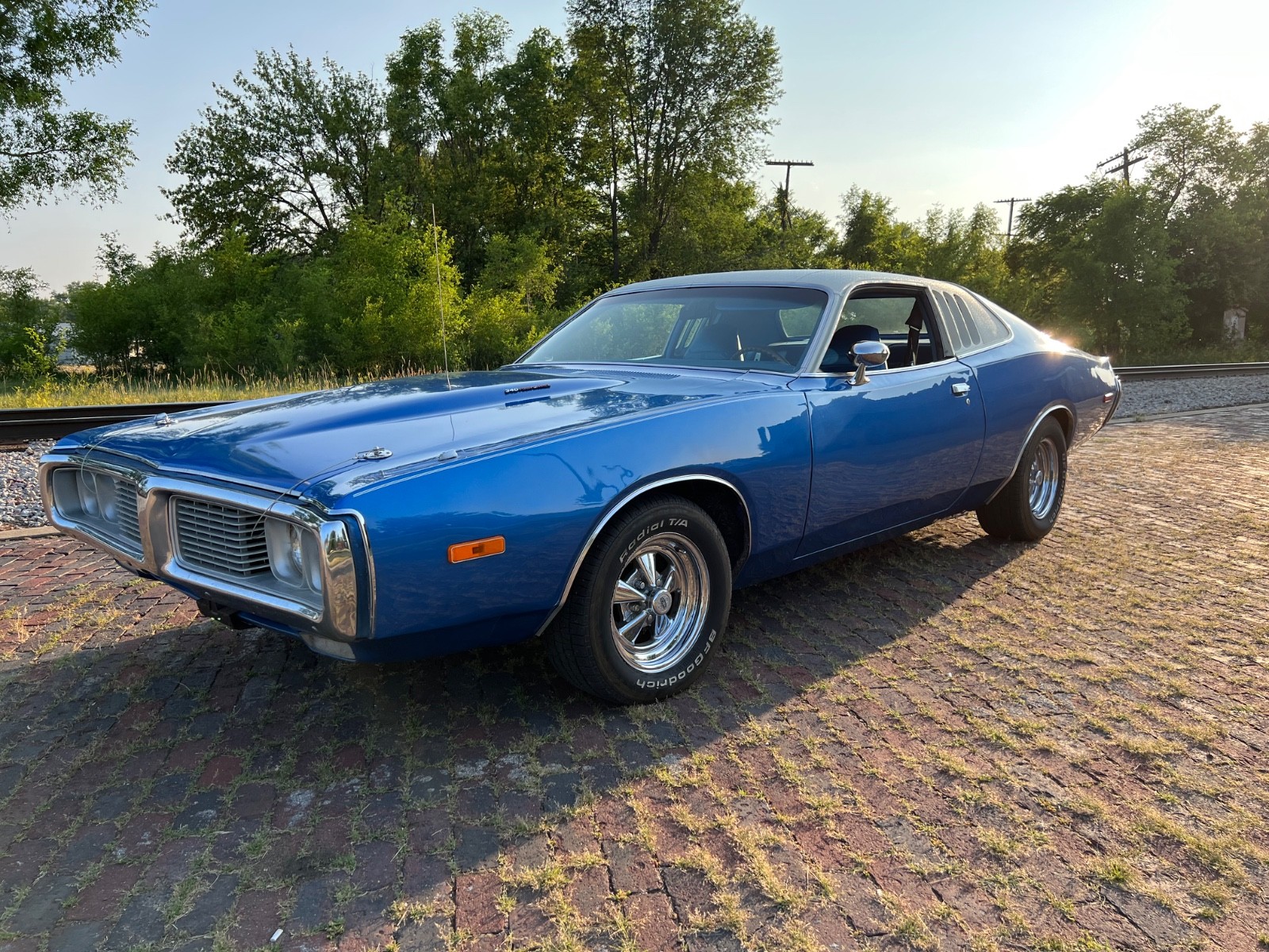 Dodge-Charger-1973-1