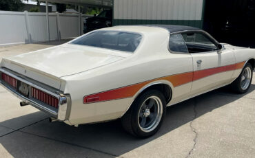 Dodge-Charger-1973-Coupe-2