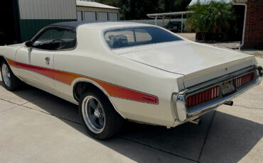 Dodge-Charger-1973-Coupe-3