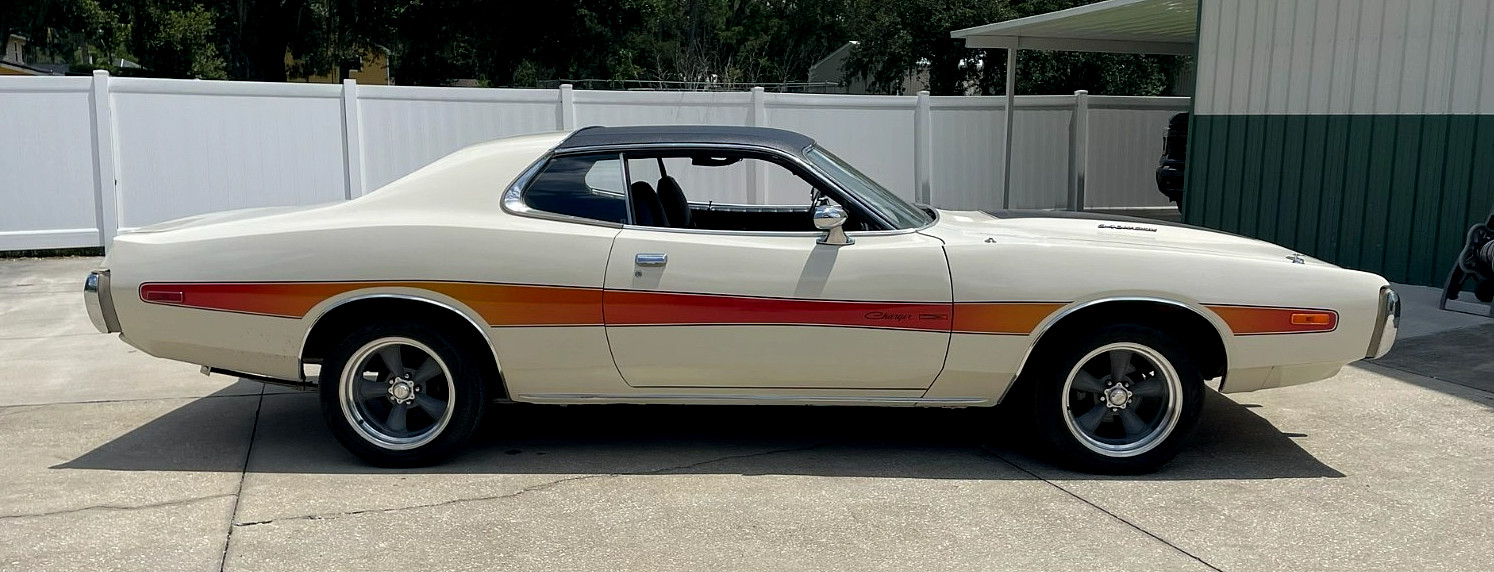 Dodge-Charger-1973-Coupe-6