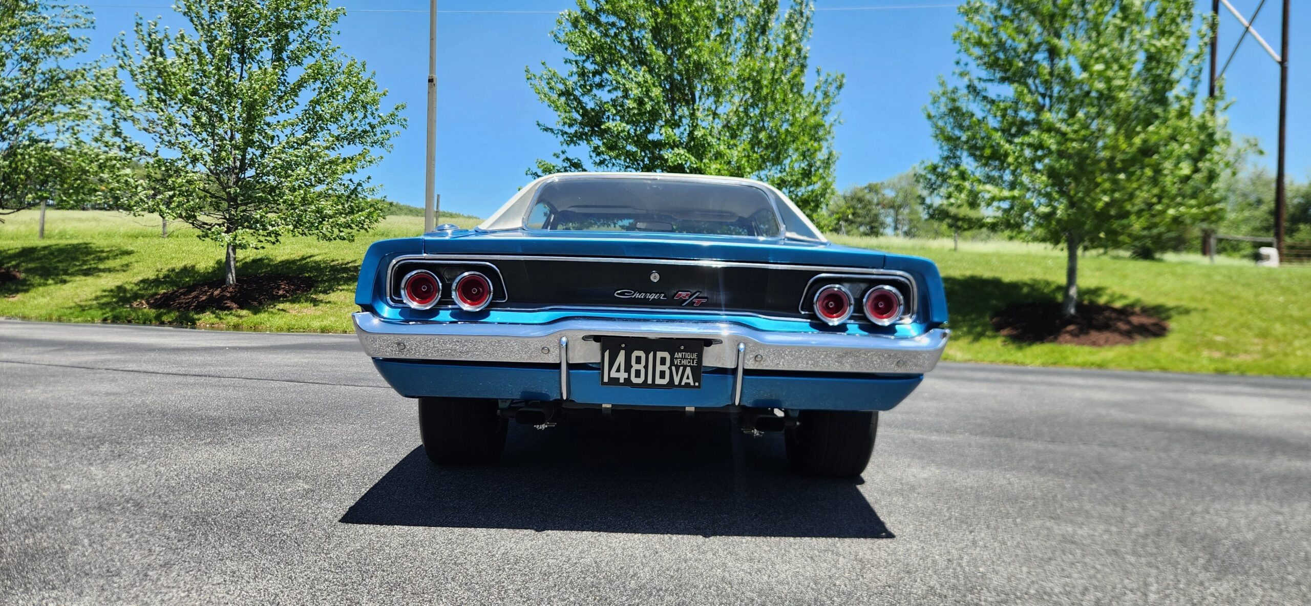Dodge-Charger-rt-1968-Blue-White-13
