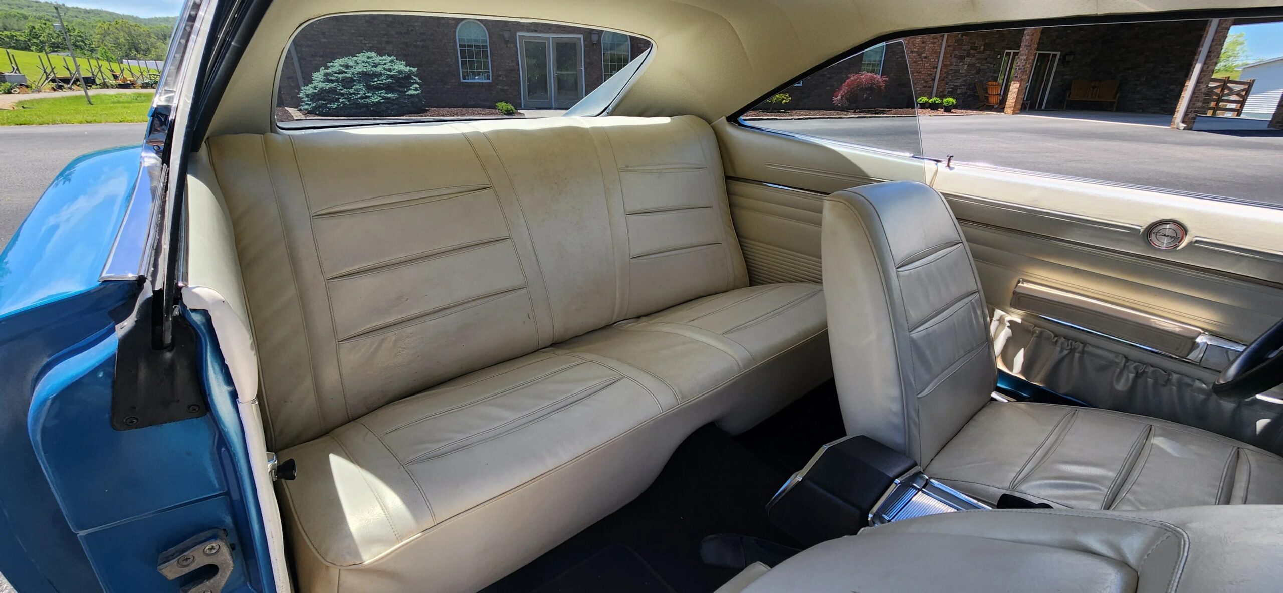 Dodge-Charger-rt-1968-Blue-White-19