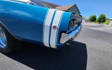 Dodge-Charger-rt-1968-Blue-White-21