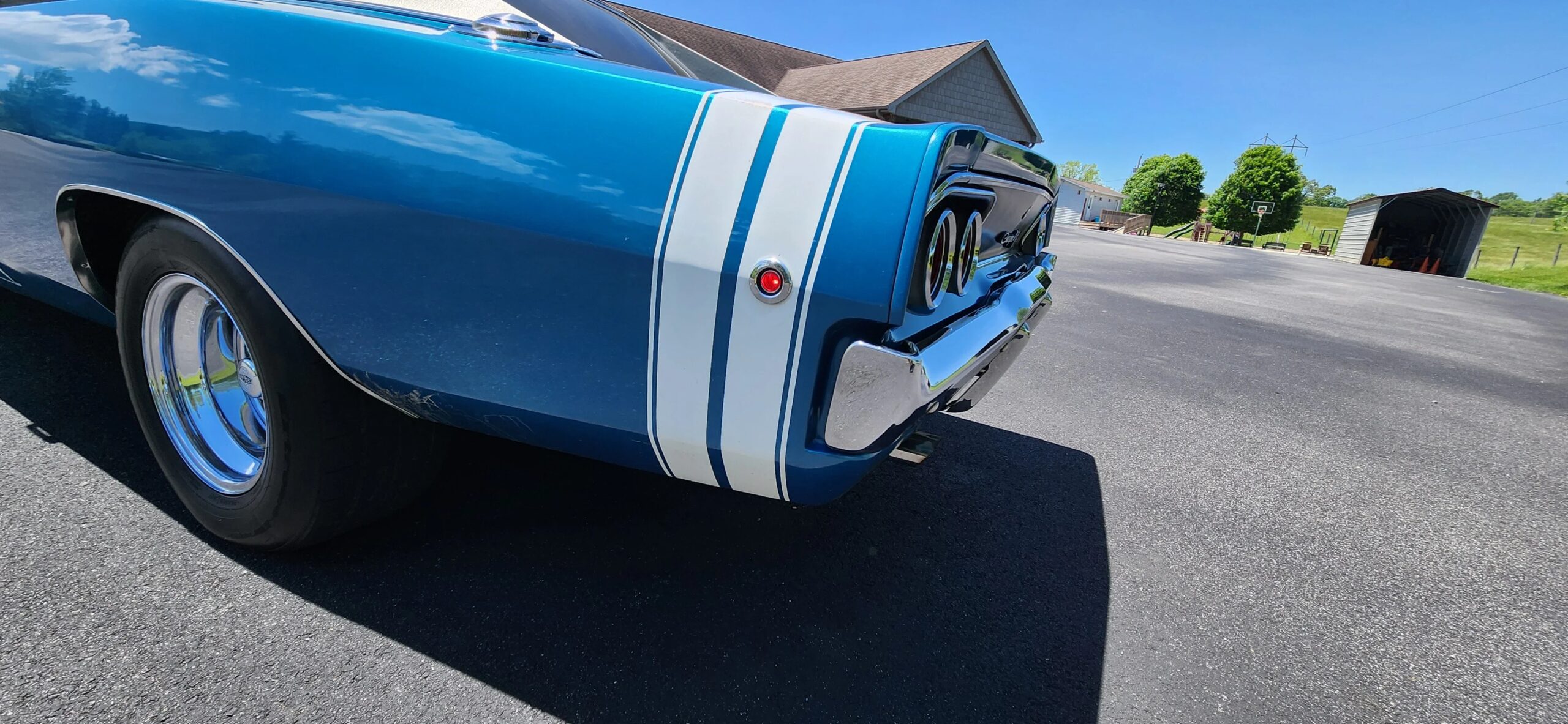 Dodge-Charger-rt-1968-Blue-White-21