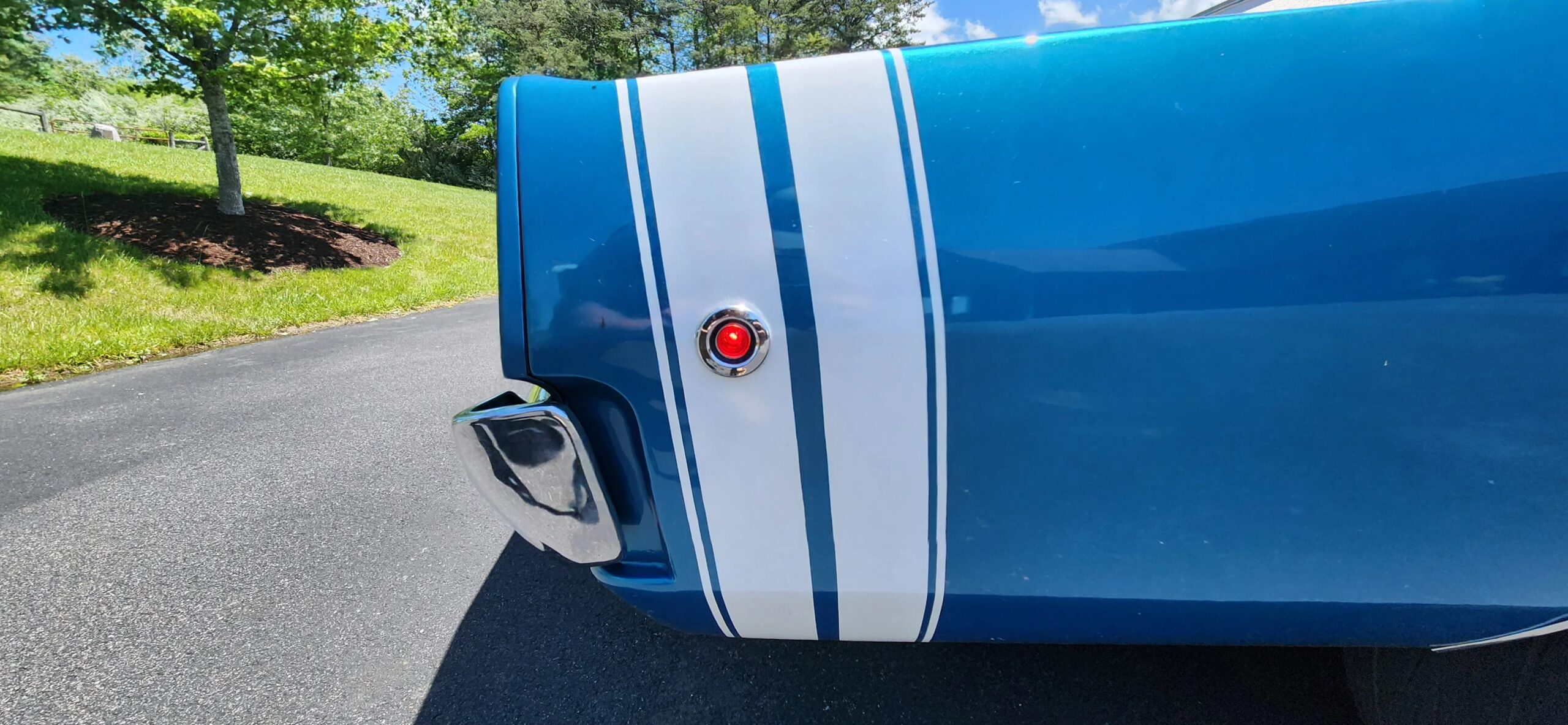 Dodge-Charger-rt-1968-Blue-White-22
