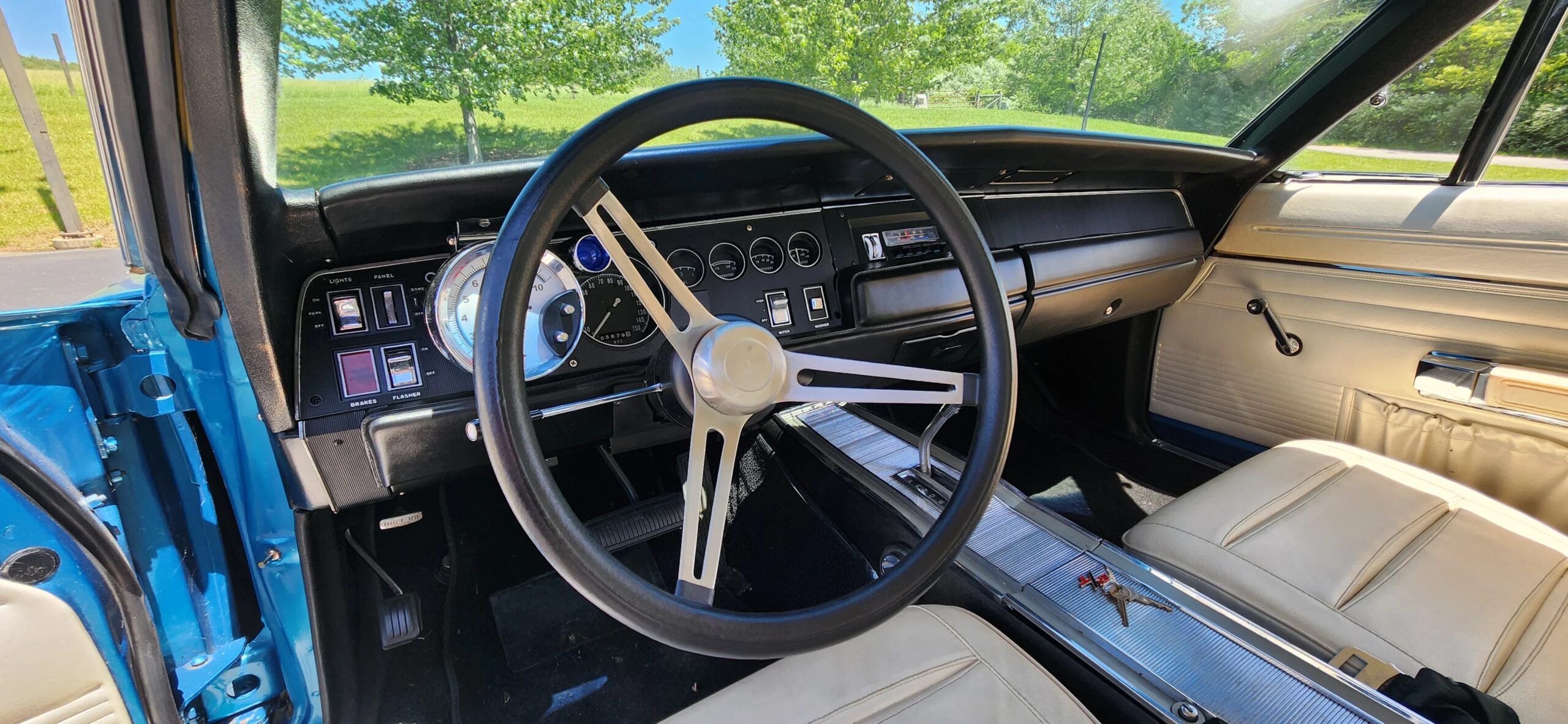 Dodge-Charger-rt-1968-Blue-White-29