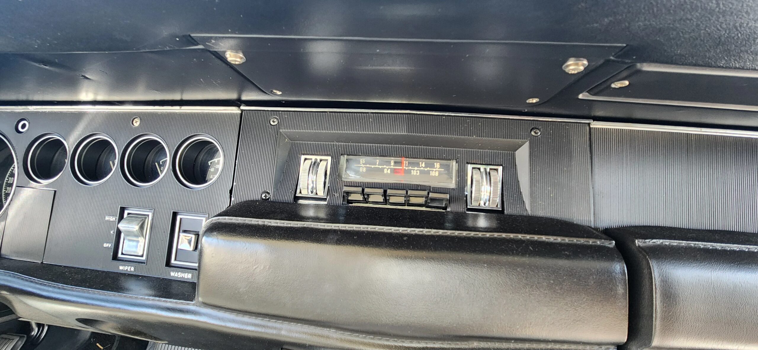 Dodge-Charger-rt-1968-Blue-White-32