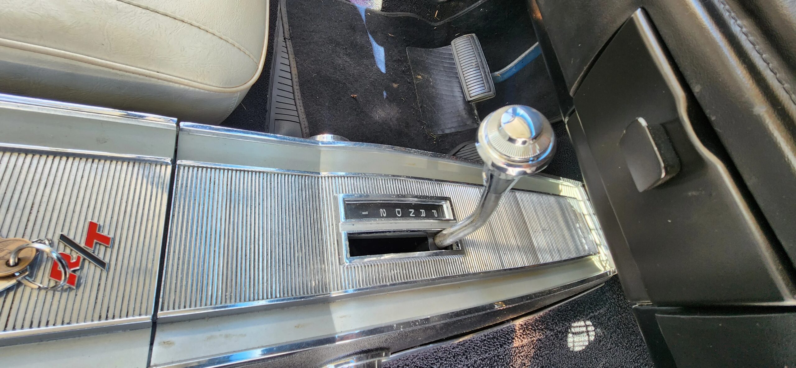 Dodge-Charger-rt-1968-Blue-White-33