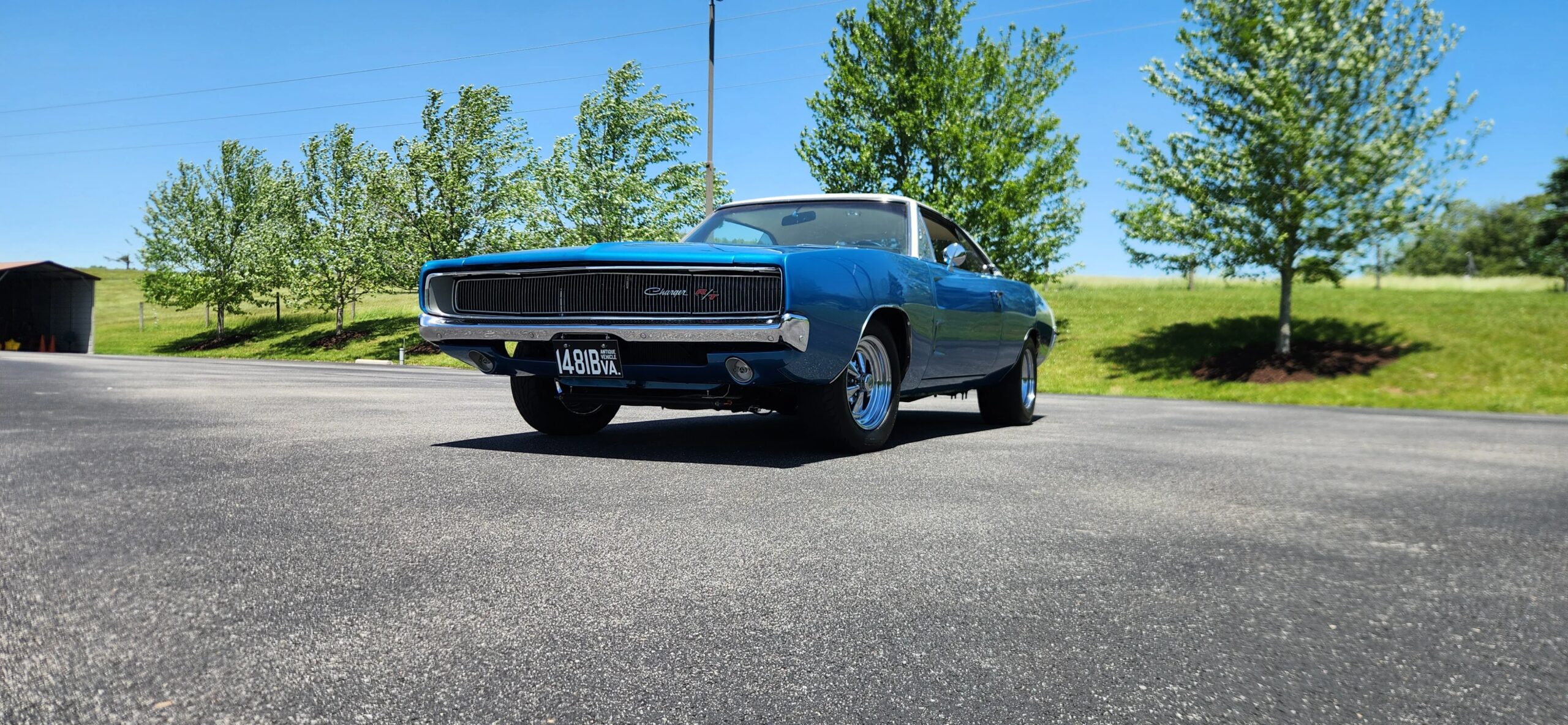 Dodge-Charger-rt-1968-Blue-White