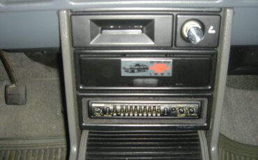Dodge-Charger-shelby-1987-Black-Gray-19