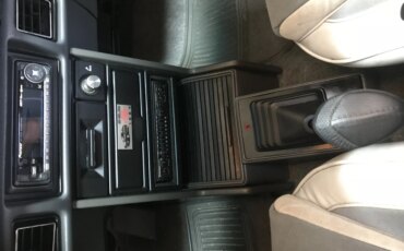 Dodge-Charger-shelby-1987-Black-Gray-20