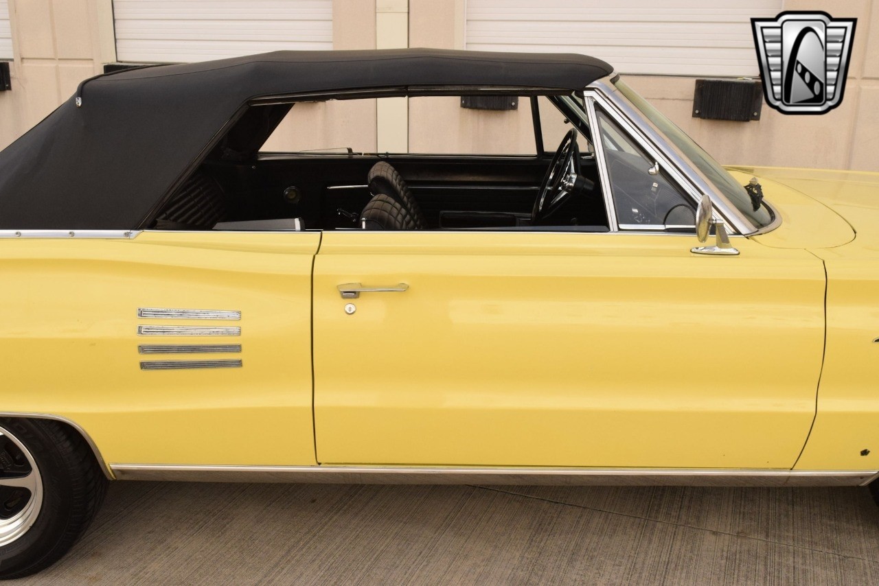 Dodge-Coronet-1966-convertible-13