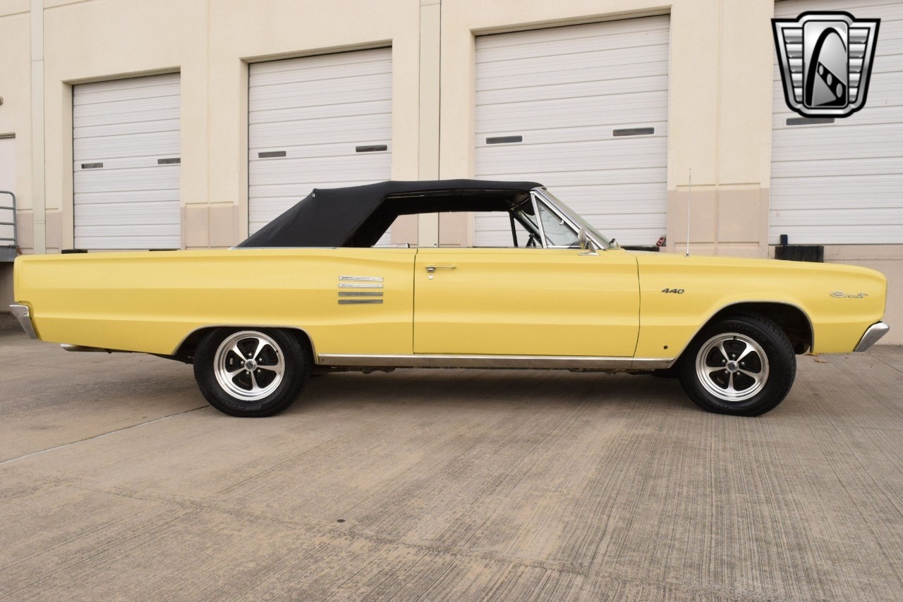 Dodge-Coronet-1966-convertible-8