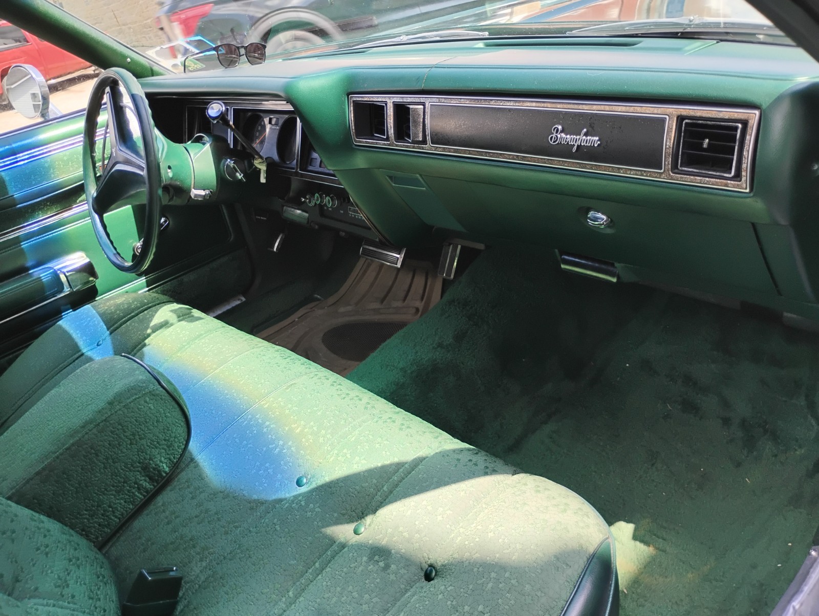 Dodge-Coronet-1975-Coupe-28