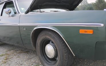 Dodge-Coronet-1975-Coupe-3