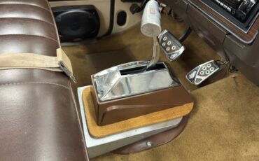 Dodge-D100-1984-Beige-Sand-Brown-22