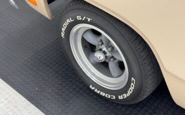 Dodge-D100-1984-Beige-Sand-Brown-35