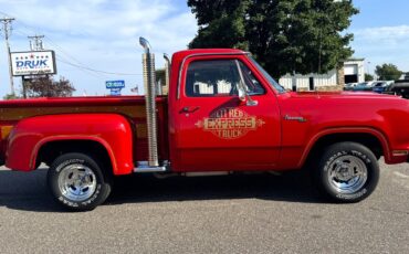 Dodge-D150-Lil-Red-Express-1979-Pickup-Truck-1