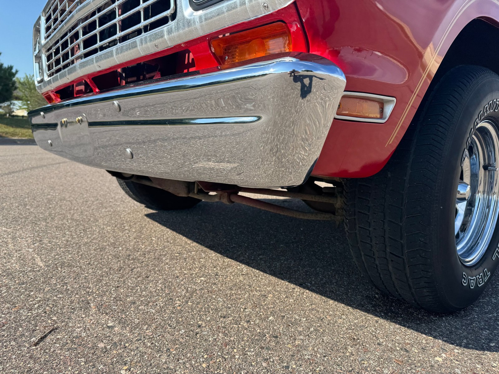 Dodge-D150-Lil-Red-Express-1979-Pickup-Truck-11