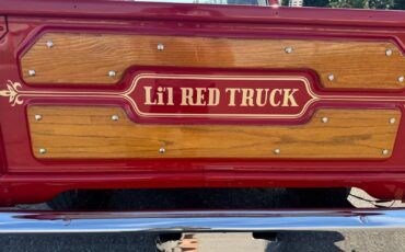 Dodge-D150-Lil-Red-Express-1979-Pickup-Truck-31