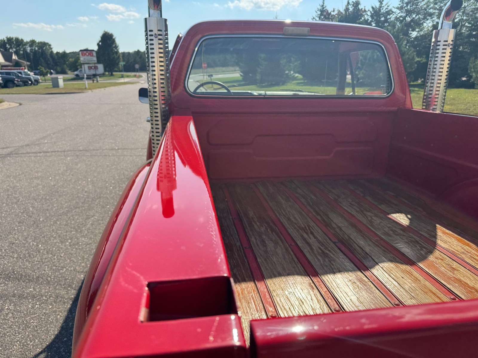 Dodge-D150-Lil-Red-Express-1979-Pickup-Truck-37