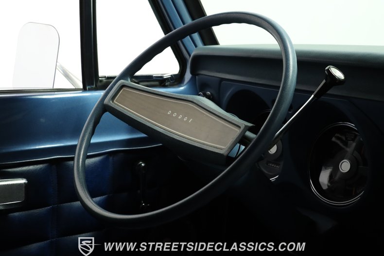 Dodge-D200-1977-Bali-Blue-Blue-35