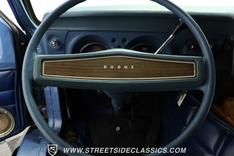 Dodge-D200-1977-Bali-Blue-Blue-36