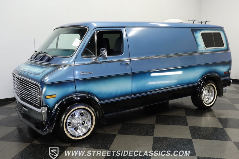 Dodge-D200-1977-Bali-Blue-Blue-4