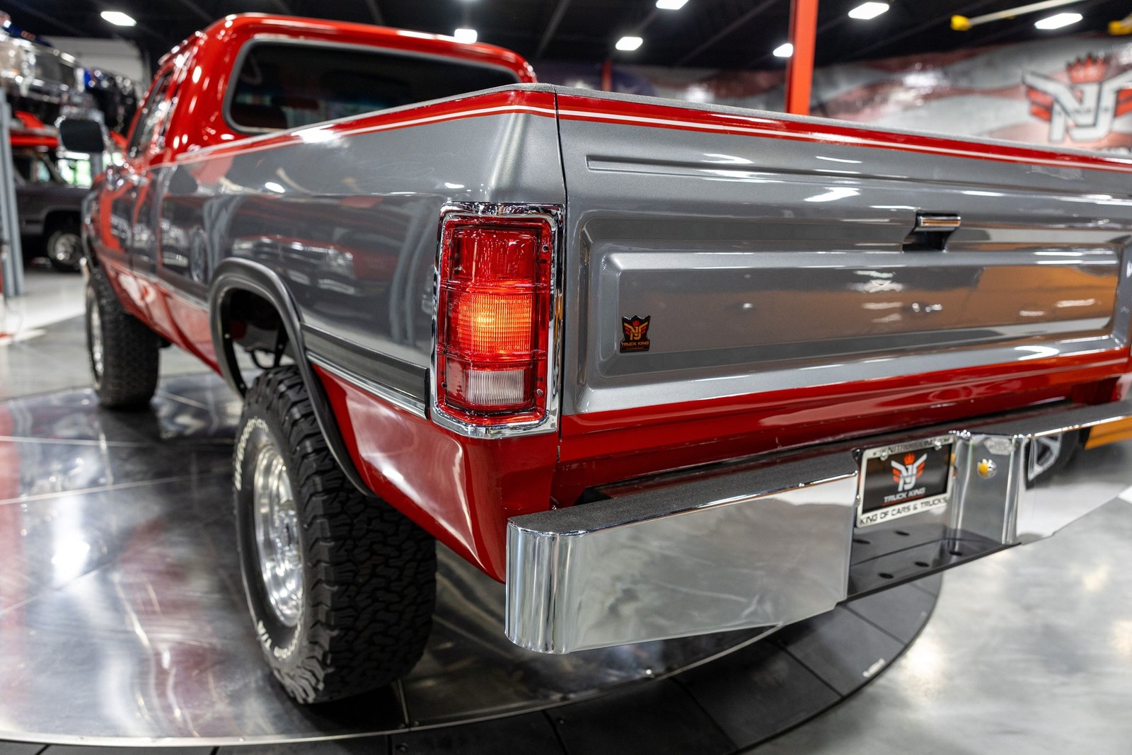 Dodge-D250-W250-1993-Pickup-Truck-28